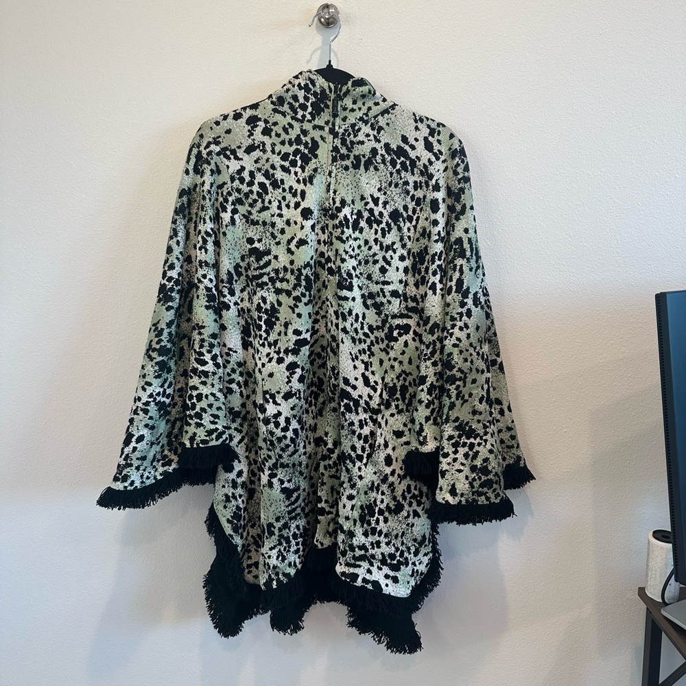 St. John knit cape